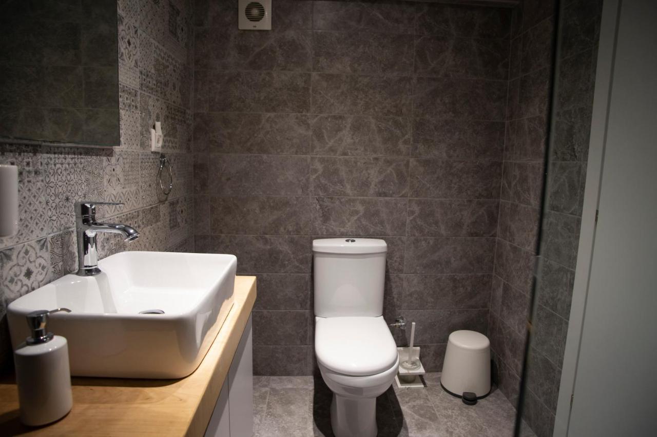 Filippos Downtown - 2Br Lux Apartment - Tsimiski Ladadika - Explore Center By Foot - Close To Aristotelous Square سالونيك المظهر الخارجي الصورة